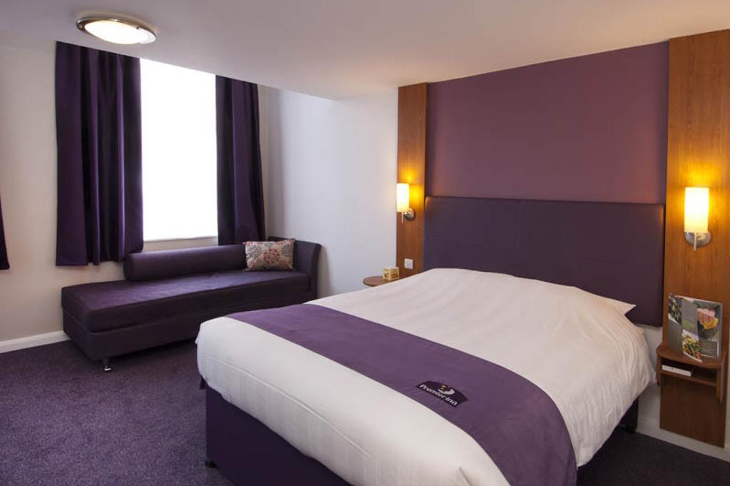 Dundee East Premier Travel Inn Habitación foto