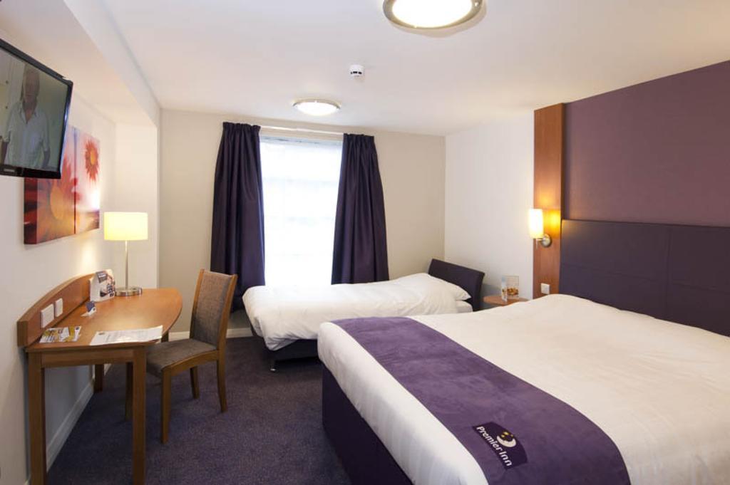 Dundee East Premier Travel Inn Habitación foto